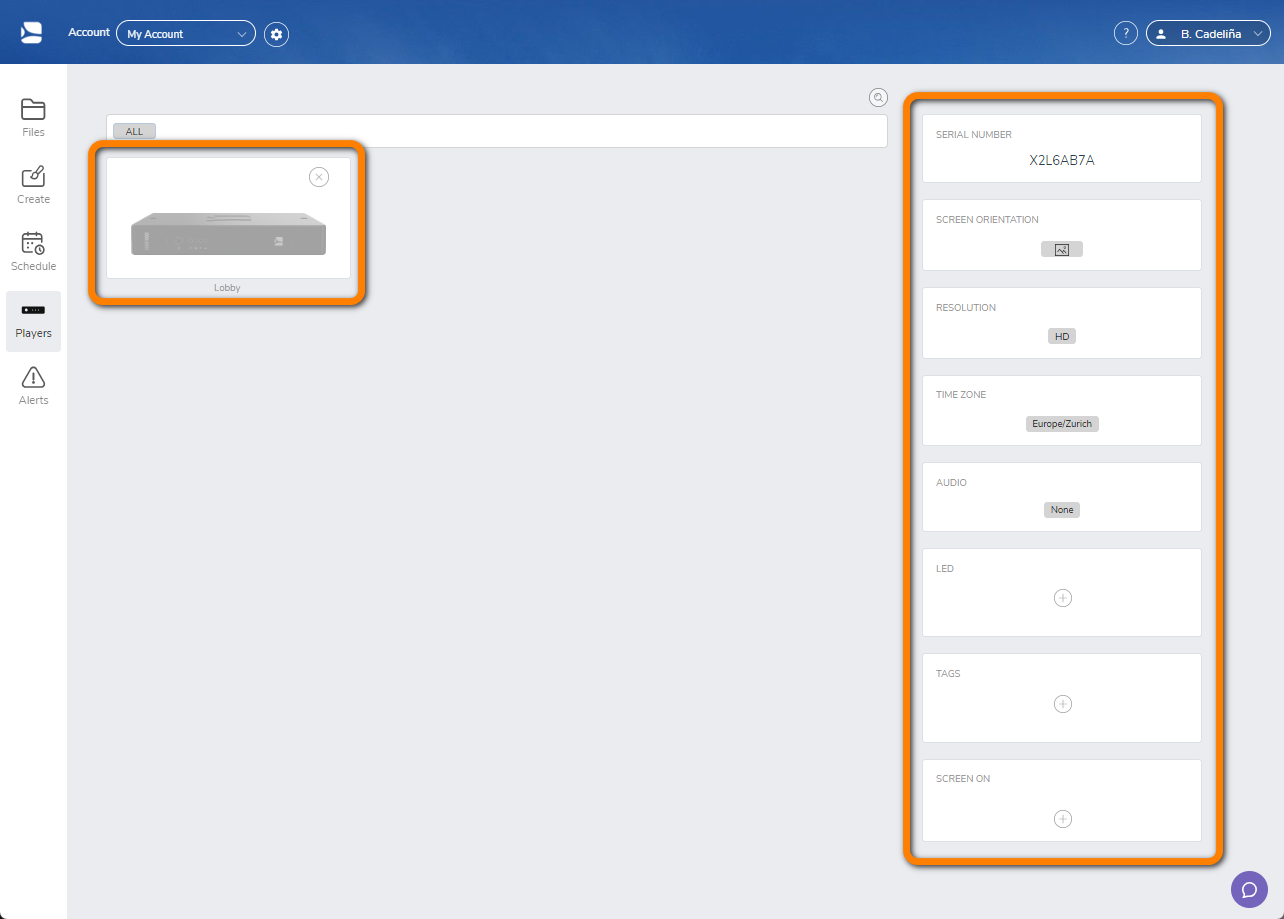Player configuration panel on the right side